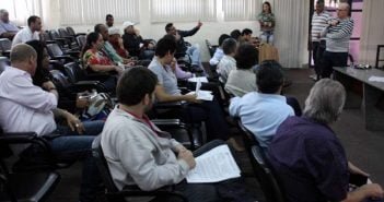 Corte de despesas podia ser maior com redução de cargos comissionados e serviços terceirizados