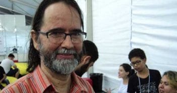 Ação de Graça em Belo Horizonte tem Genin expondo