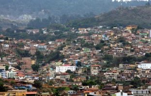 Fornecimento de água em Itabira é restabelecido após várias horas de interrupção, nesse sábado, por falta de energia e ruptura de adutora