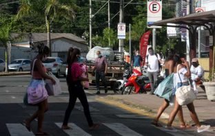Pandemia tem espaço para avançar mais ainda no mundo, adverte OMS. Em Itabira a disseminação do vírus já está por todos os bairros