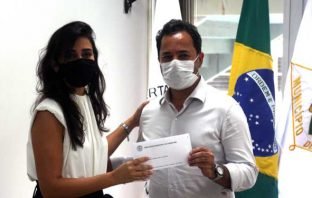 Natália Faria, secretária de Esportes em Itabira, encontra servidores desmotivados e área no maior abandono