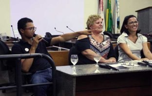 Um espectro ronda os autistas itabiranos na rede pública de atendimento: a dificuldade para obter diagnóstico precoce