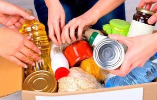Pela dádiva da vacina pelo SUS, doe alimentos a quem tem fome
